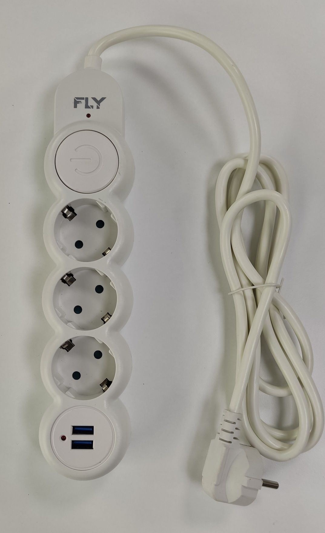 Fly 3393-01 3lü 2mt 2.1A Anahtarlı 2Usb Şarj Çıkışlı Akım Korumalı 2500w