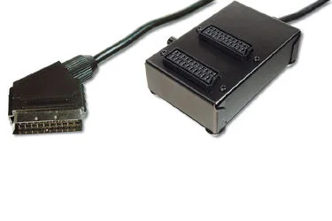 DIGITUS AB 316 Scart Çoklayıcı, 2 x Scart yuva 21 pin dişi 1 x Scart yuva 21 pin erkek, 0.50 metre