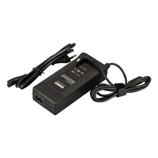 WEKO 16.8 VOLT - 3 AMPER 5.5*2.5 UÇLU KIRMIZI YEŞİL LEDLİ MASA TİPİ ŞARJ ADAPTÖRÜ görseli 3