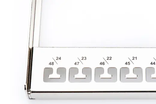 DIGITUS DN-91424 48 Port Boş Patch Panel, Zırhlı Keystone Jack Takılabilir, 1U Yüksekliğinde, siyah RAL 9005 renk alternatif görünüm