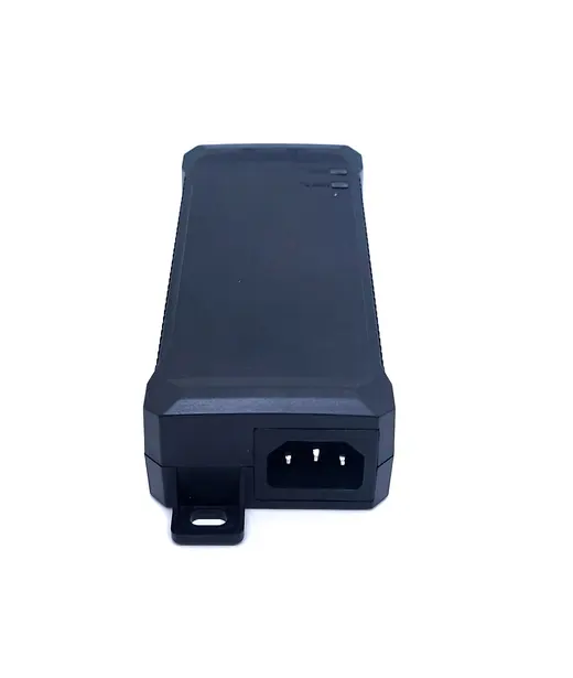 BEEK BS-PI-GE90 90W gigabit PoE injector, input; AC110-240V 50/60Hz alternatif görünüm