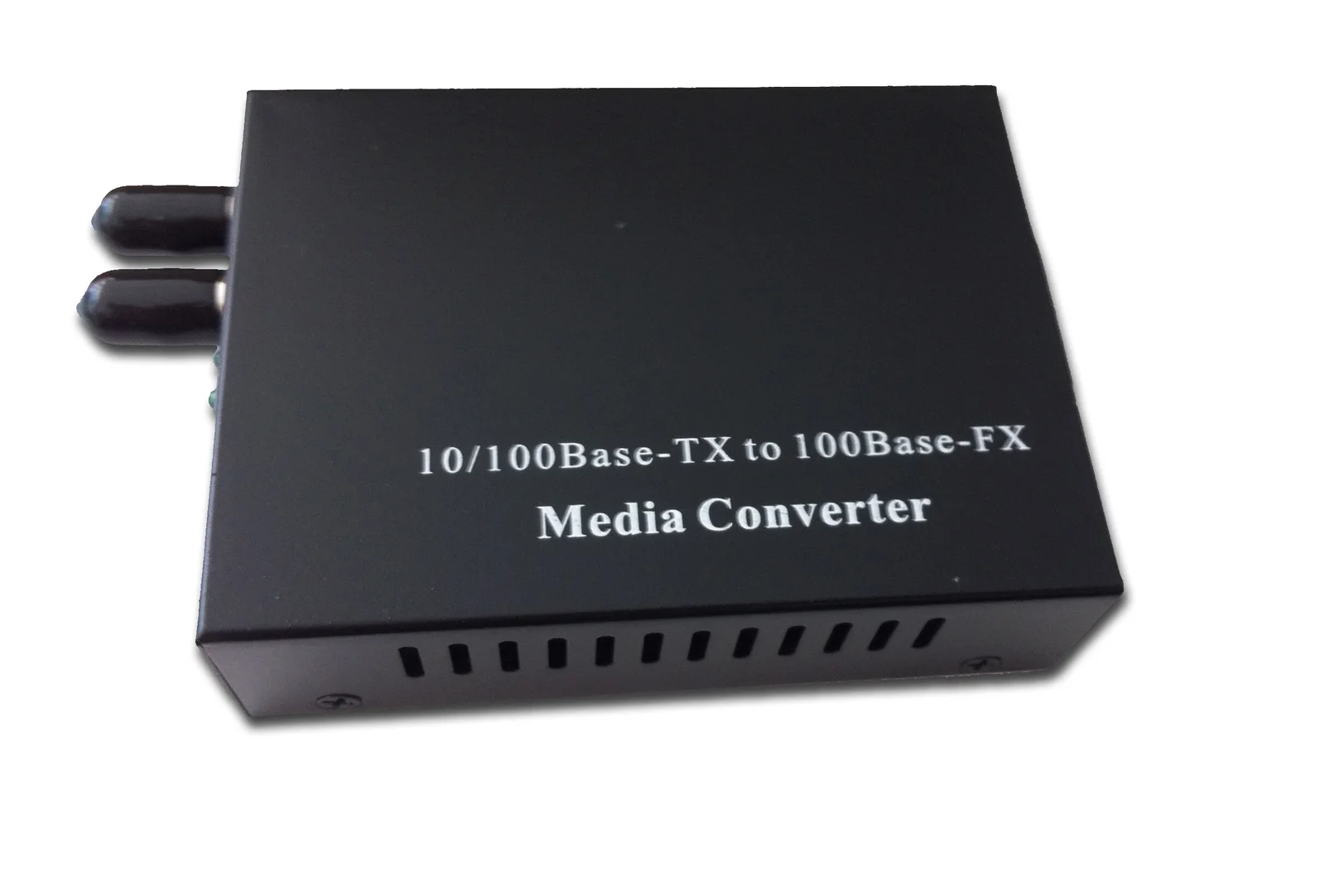 BEEK BN-FS-ST-MM 10/100BaseTX-100FX Media/Rate Converter, MM, ST, 2km