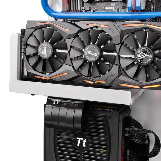 THERMALTAKE AC-045-CN1OTN-C1 PCI-e 3.0 X16 300mm Riser Kablo görseli 4