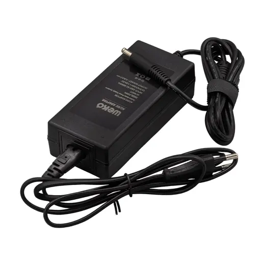 WEKO 24 VOLT - 1.9 AMPER 4.5*3.0 UÇLU YERLİ ÜRETİM NOTEBOOK ADAPTÖR görseli 3