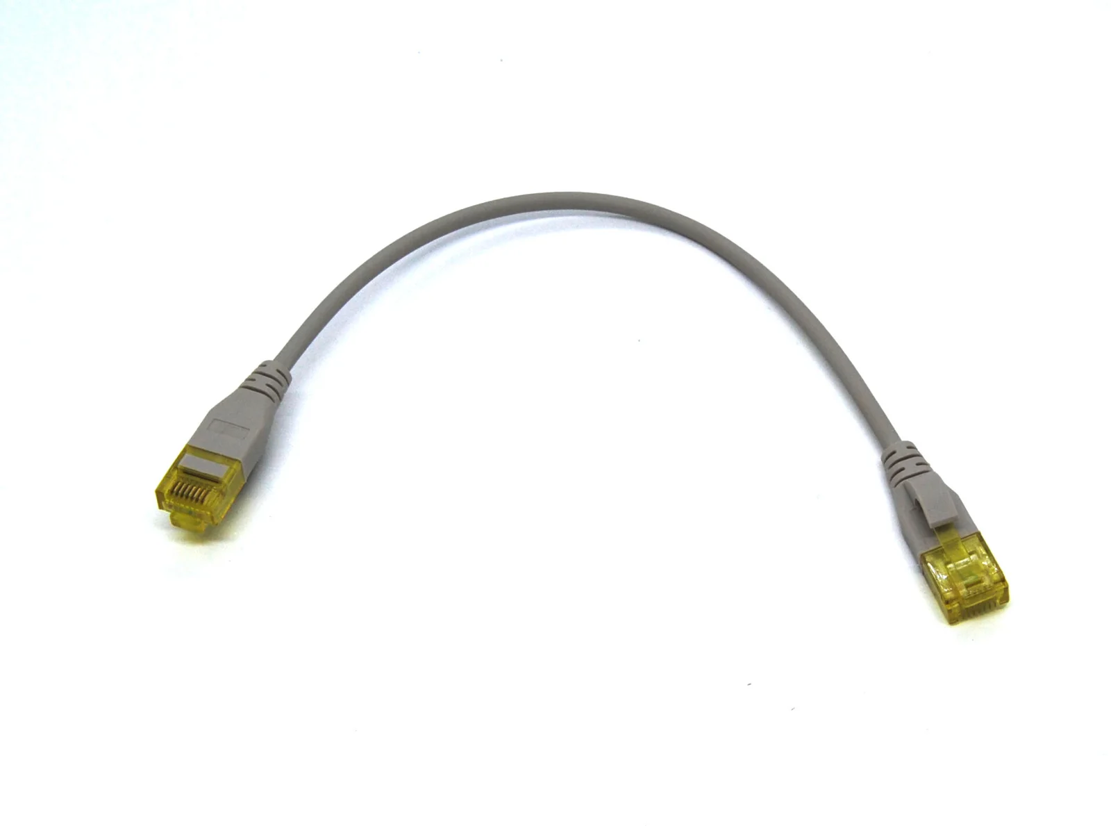 BEEK BC-U6A010S CAT.6A İnce Tip Patch Kablo, U/UTP, 1 metre, AWG 28, Gri Renk, LSZH