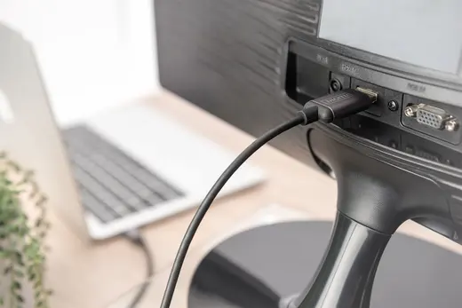 DIGITUS DA-70821 USB-C HDMI Görüntü Adaptör Kablosu, UHD 4K/30Hz, 1.8 metre, siyah renk, metal gövde görseli 4
