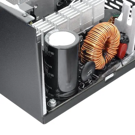 THERMALTAKE 650W 80+ SMART BX1 PS-SPD-0650NNSABE-1 Power Supply görseli 1